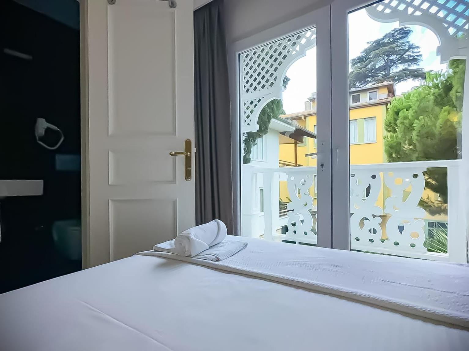 Hi Hotel Ivy Bueyuekada อดาลาร์ ภายนอก รูปภาพ