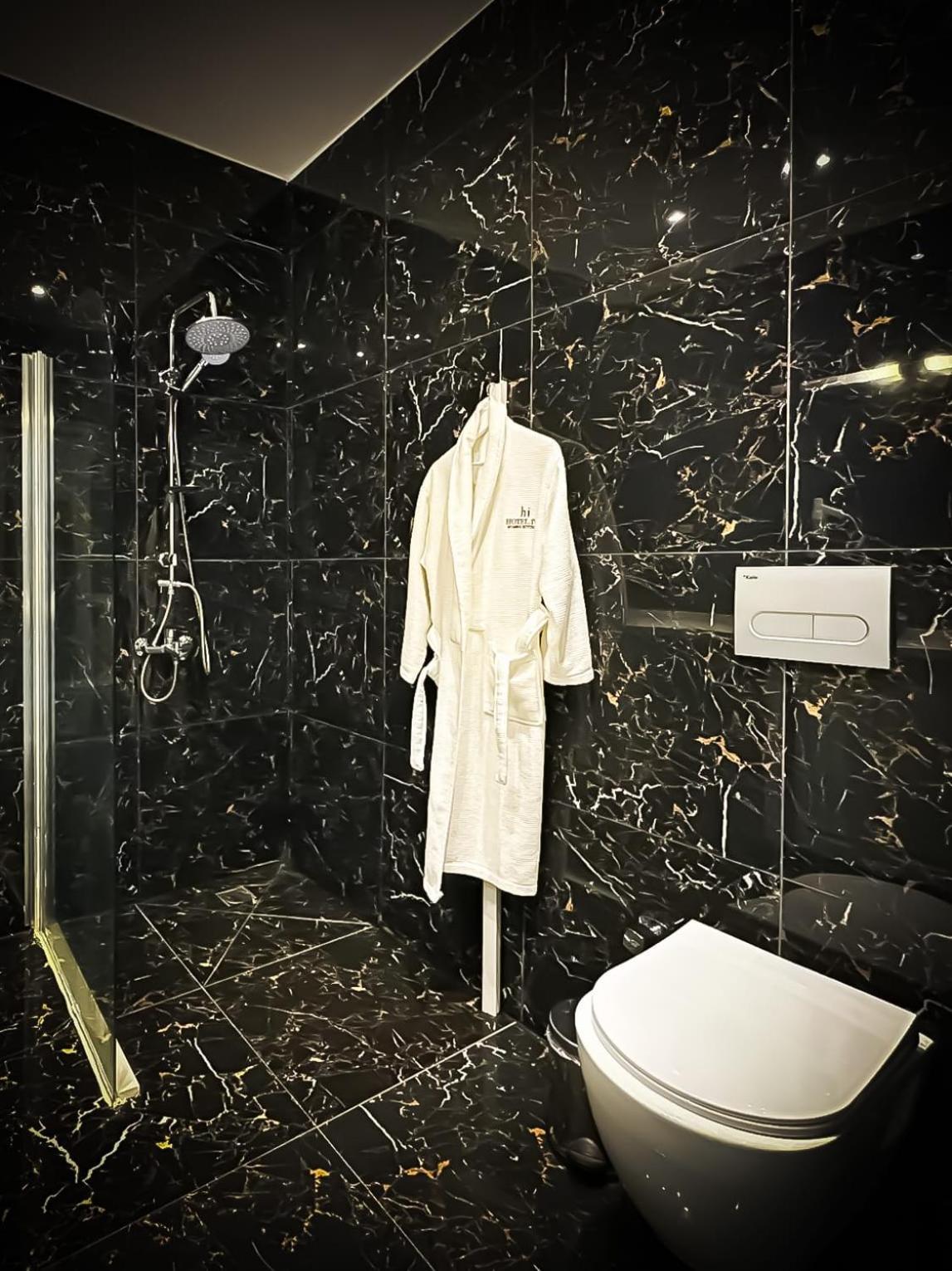 Hi Hotel Ivy Bueyuekada อดาลาร์ ภายนอก รูปภาพ